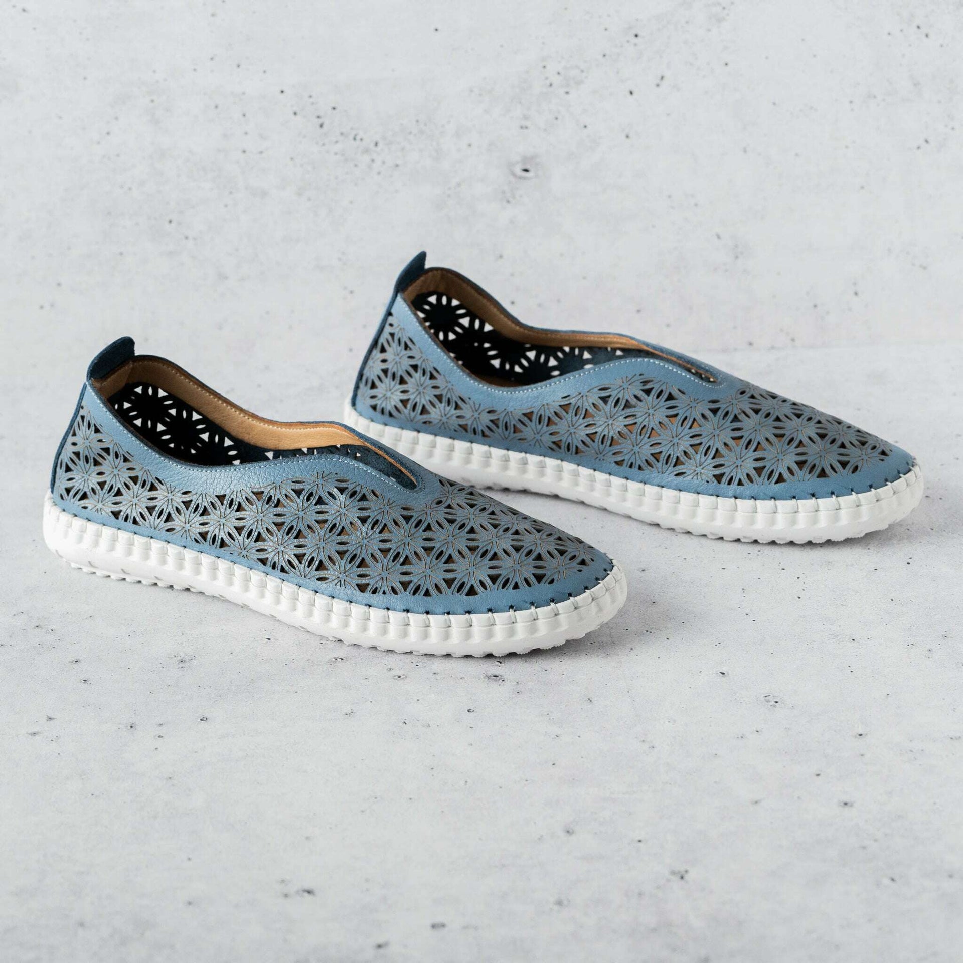 Bueno Daisy – Plum Bottom