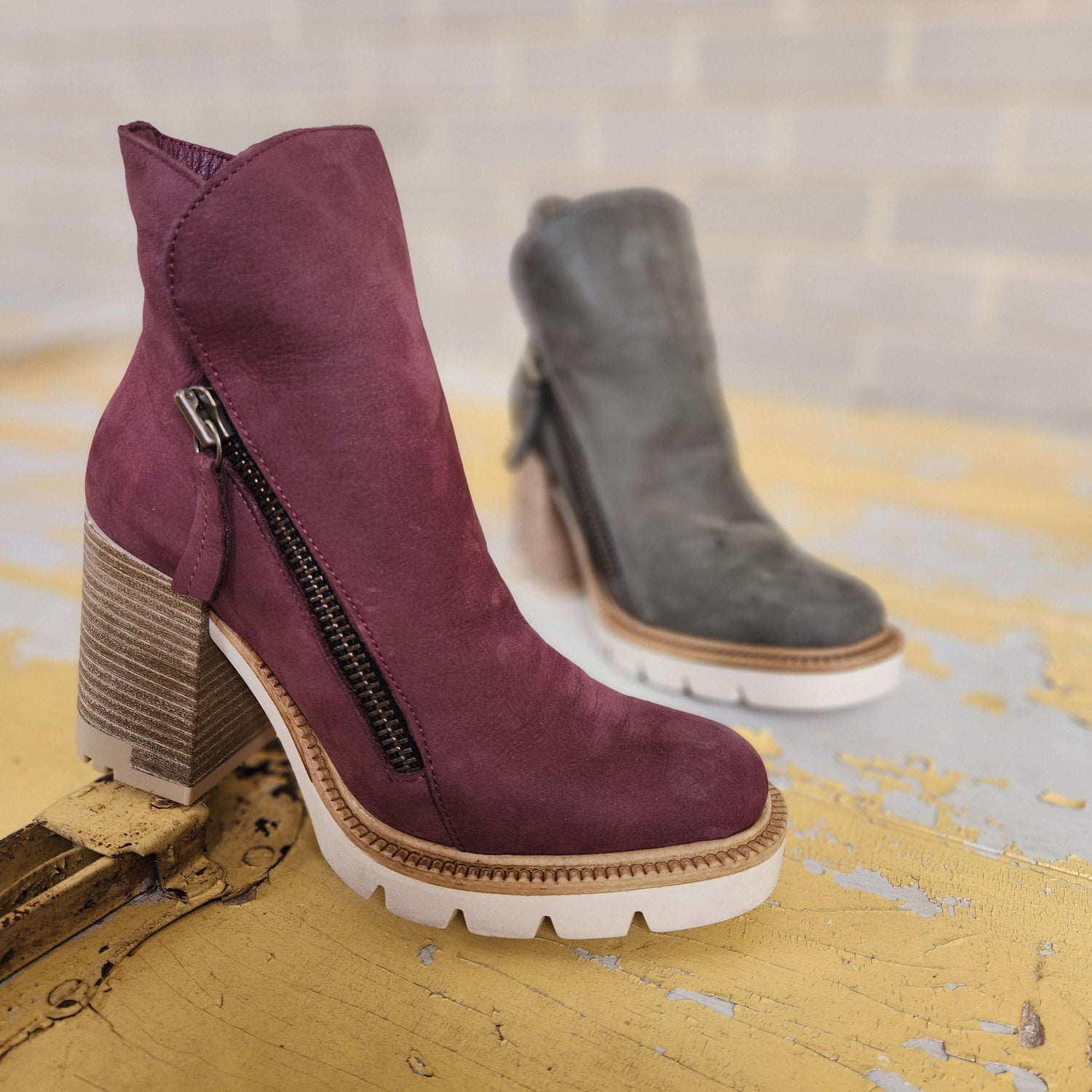 Bueno - Elliot, Boots, Bueno, Plum Bottom