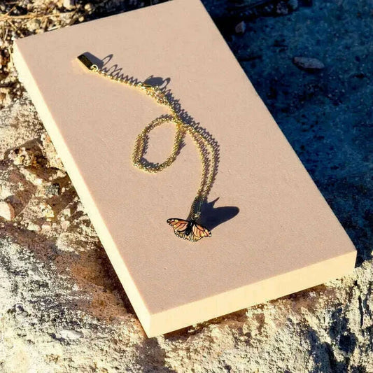 peter-june---tiny-flutter-necklaceaccessoriespeter-juneplum-bottom-34270002