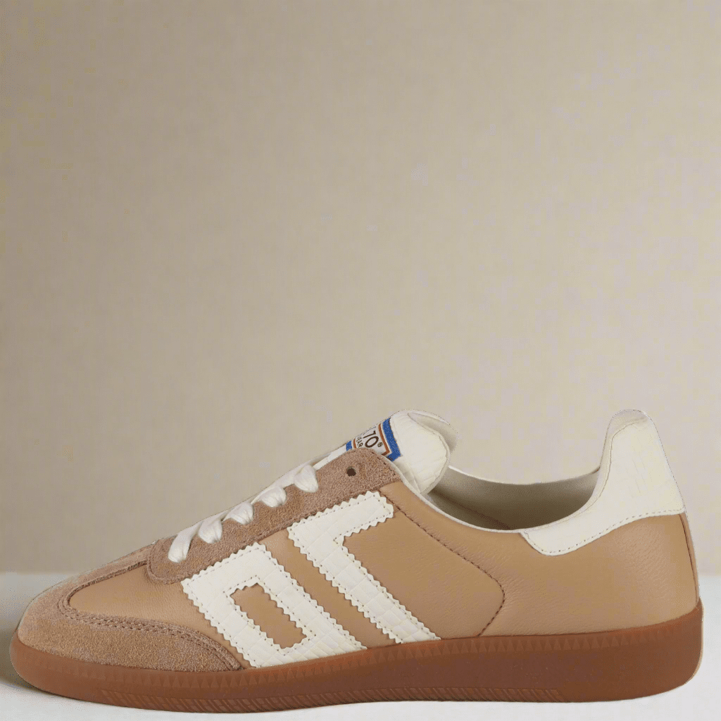 back-70---cloud-nc-in-sandmilksneakersback-70plum-bottom-34270080