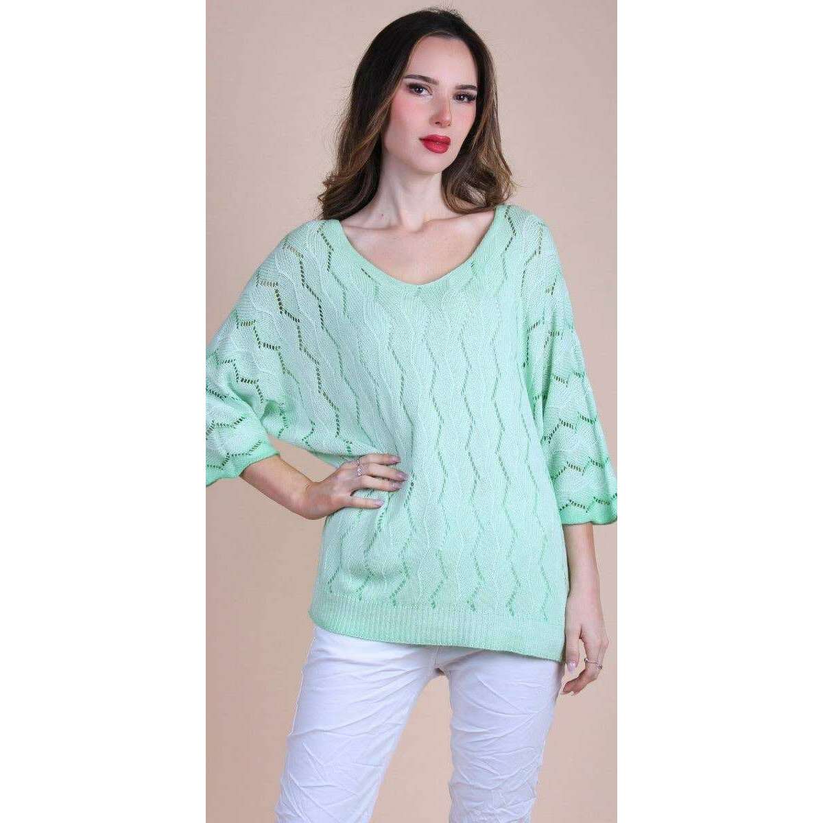 gigi-moda---pienza-knit-top-whiteclothinggigi-modaplum-bottom-35925275