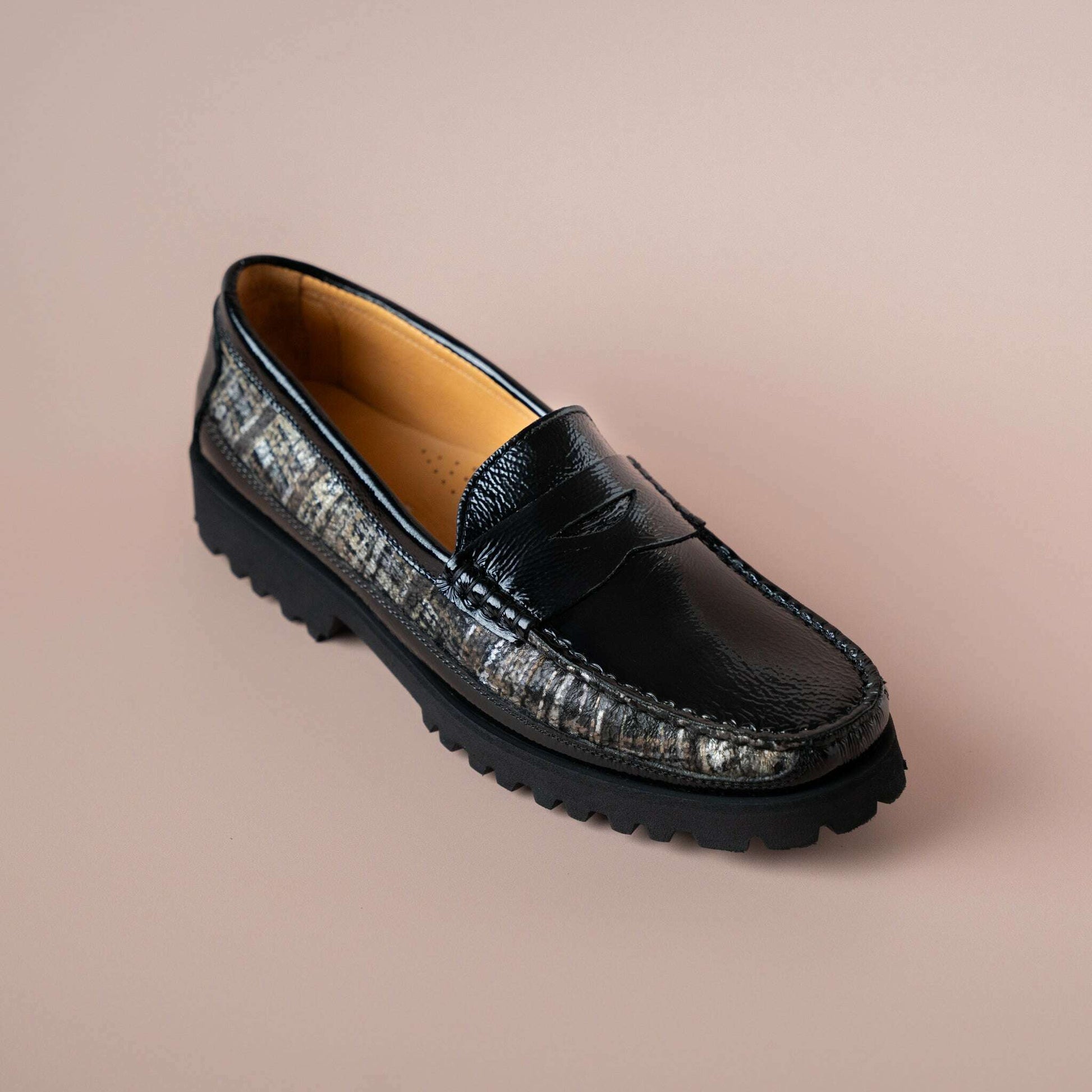 Di Chenzo - 8451 Black Patent Loafer with Black Combo Print, Loafers, DICHENZO, Plum Bottom