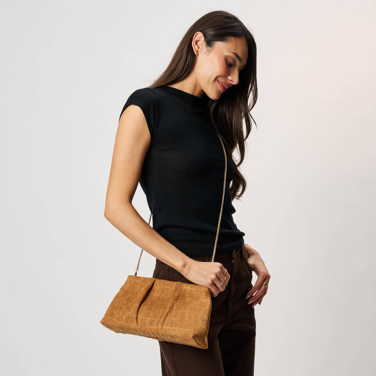 [Moda Luxe - Elva - Croc Embossed Faux Suede Clutch: Tan], [], [Moda Luxe], [Plum Bottom].