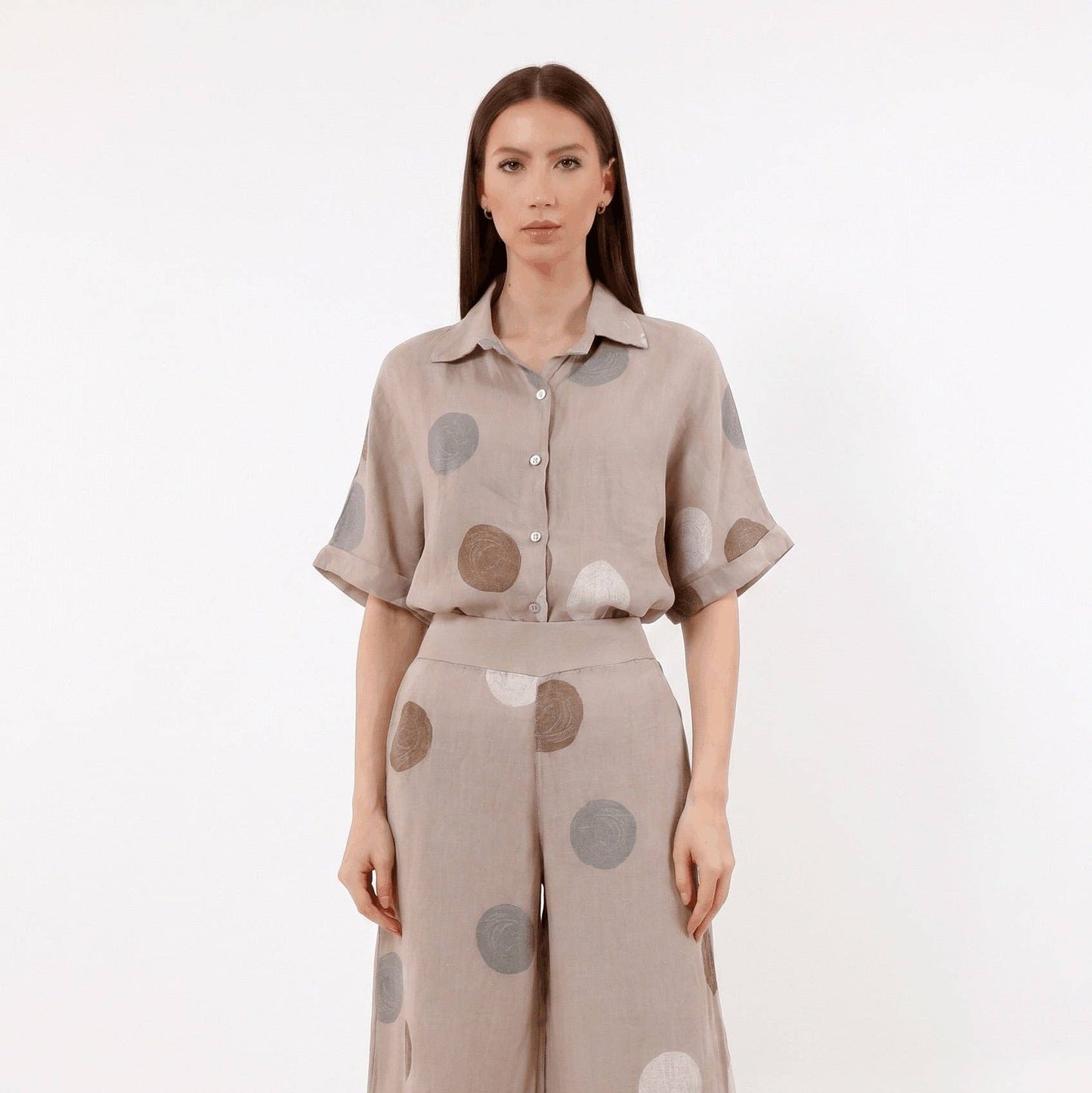 [TINA Stephens Italy/Tees By Tina - Ruth Circle Button-Front Linen Top (BQ191C): 286 Cashmere / One size], [Tops], [TINA Stephens Italy/Tees By Tina], [Plum Bottom].