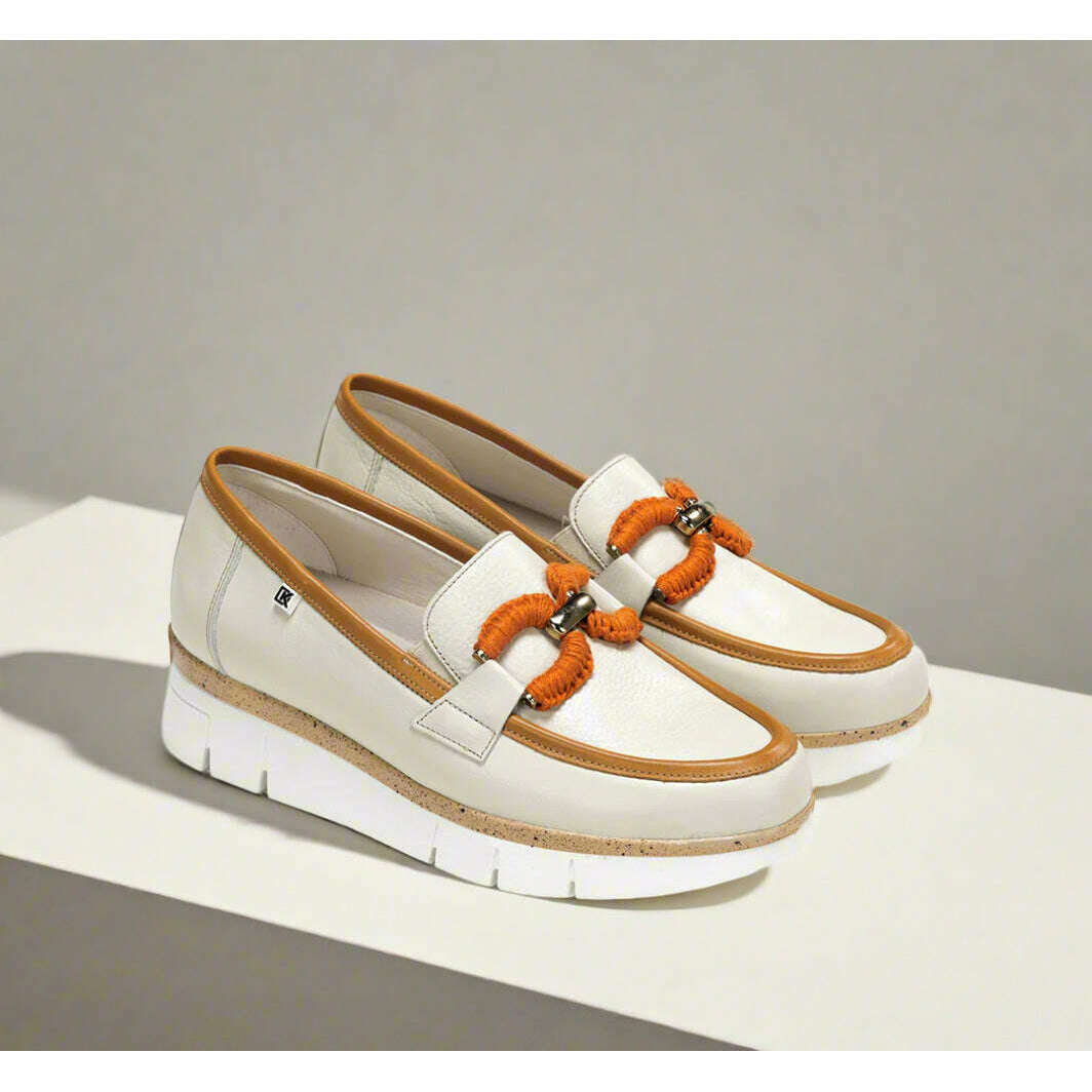 FLUCHOS - D9298 in Sugar/Camel, Loafers, FLUCHOS, Plum Bottom