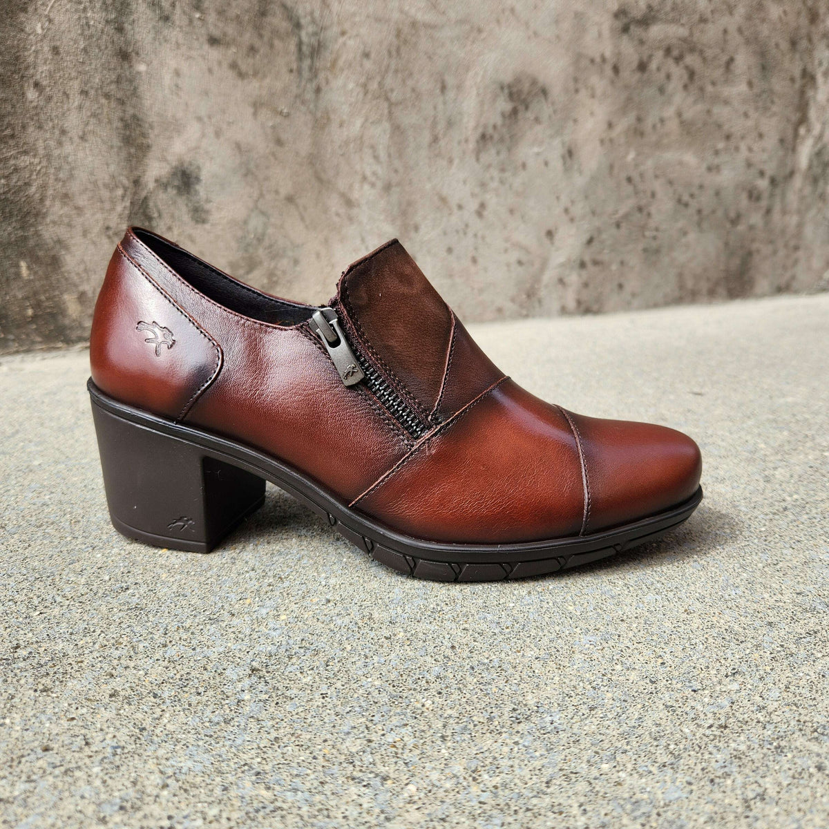 FLUCHOS Nydia F1802 Heeled Loafer