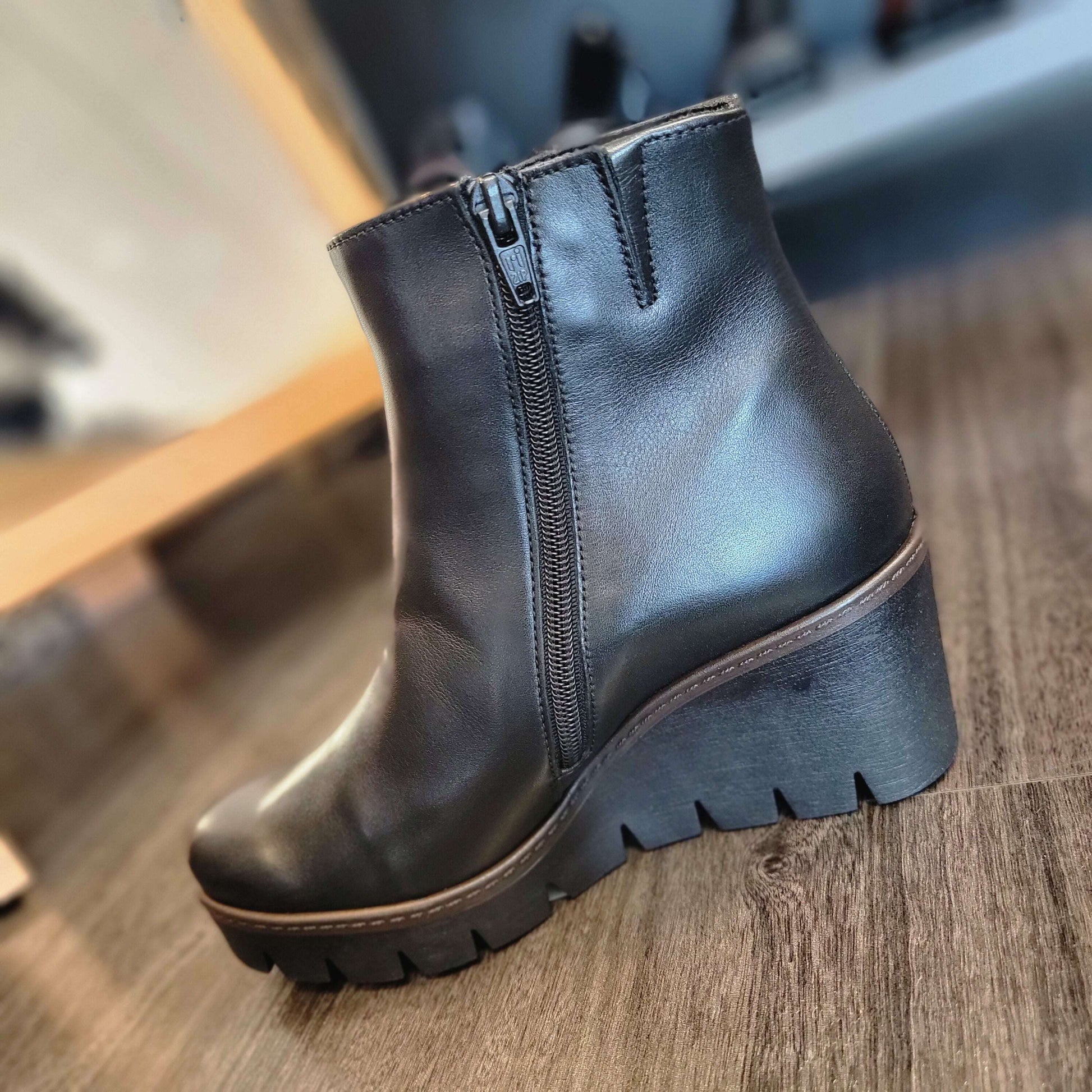 GABOR - 34.780.27 - Black Leather, Boots, Gabor, Plum Bottom