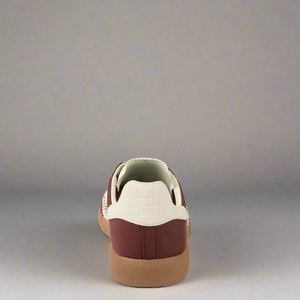 back-70-ghostshoesback-70plum-bottom-34270154
