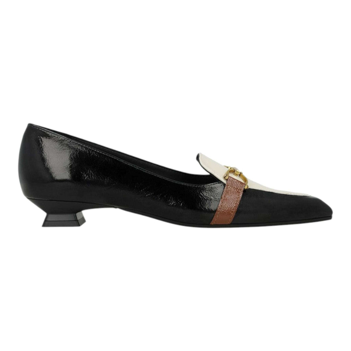Plum Bottom LODI Bed 5530 patent leather low heel pump with metallic vamp detail and pointed toe in black and white.