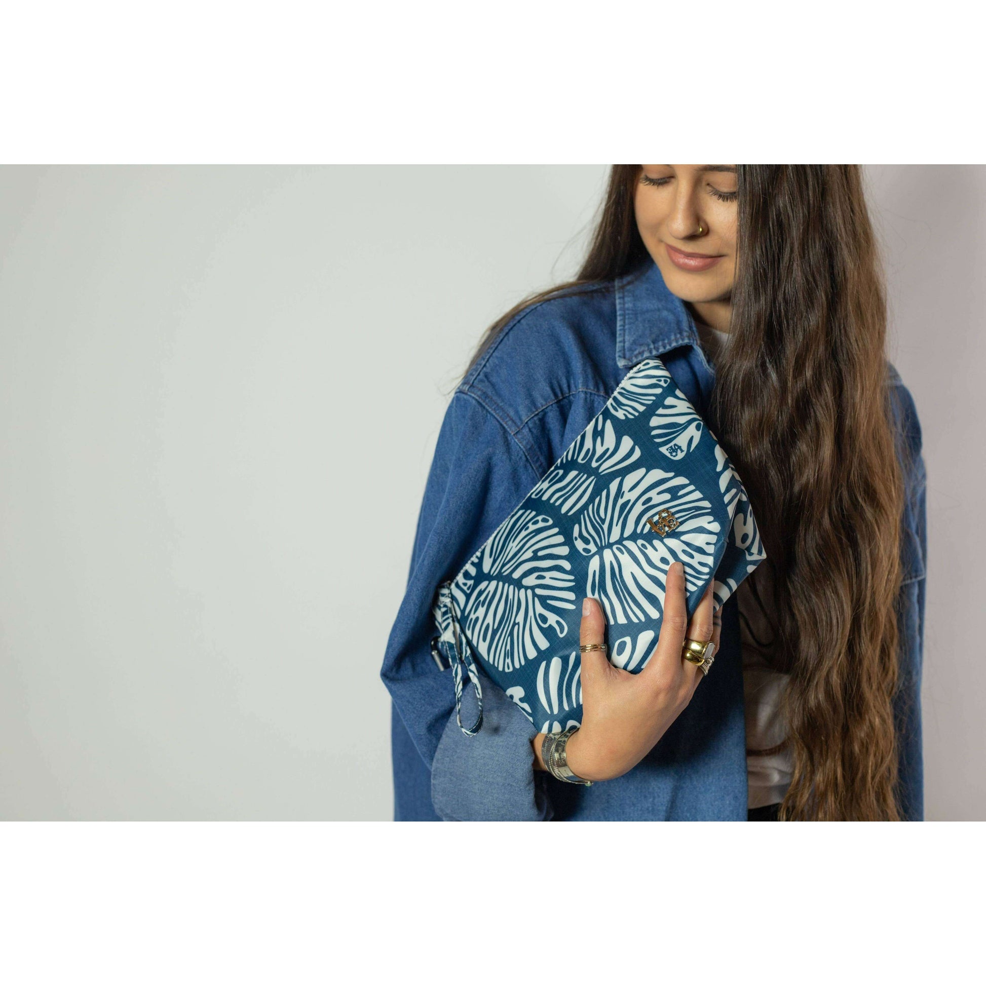 [Love Bags - POOL PARTY Water Resistant Pouch - Turtle Bay], [], [Love Bags], [Plum Bottom].