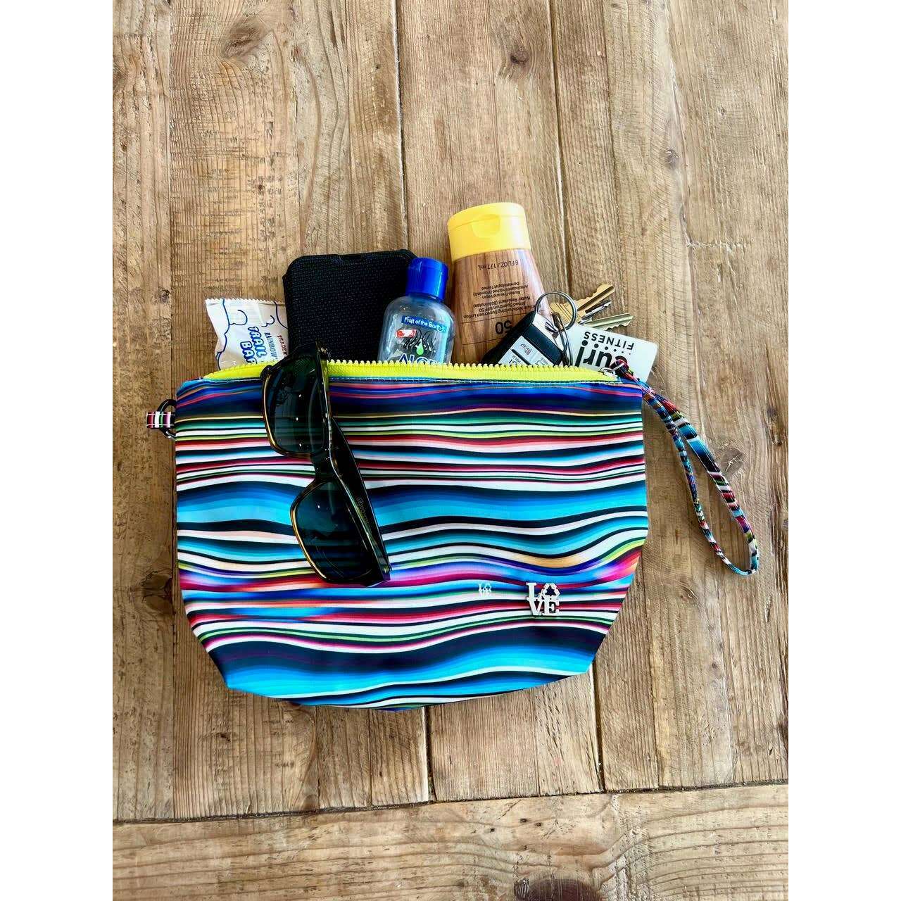 [Love Bags - POOL PARTY Water Resistant Pouch - Wavy Gravy], [], [Love Bags], [Plum Bottom].