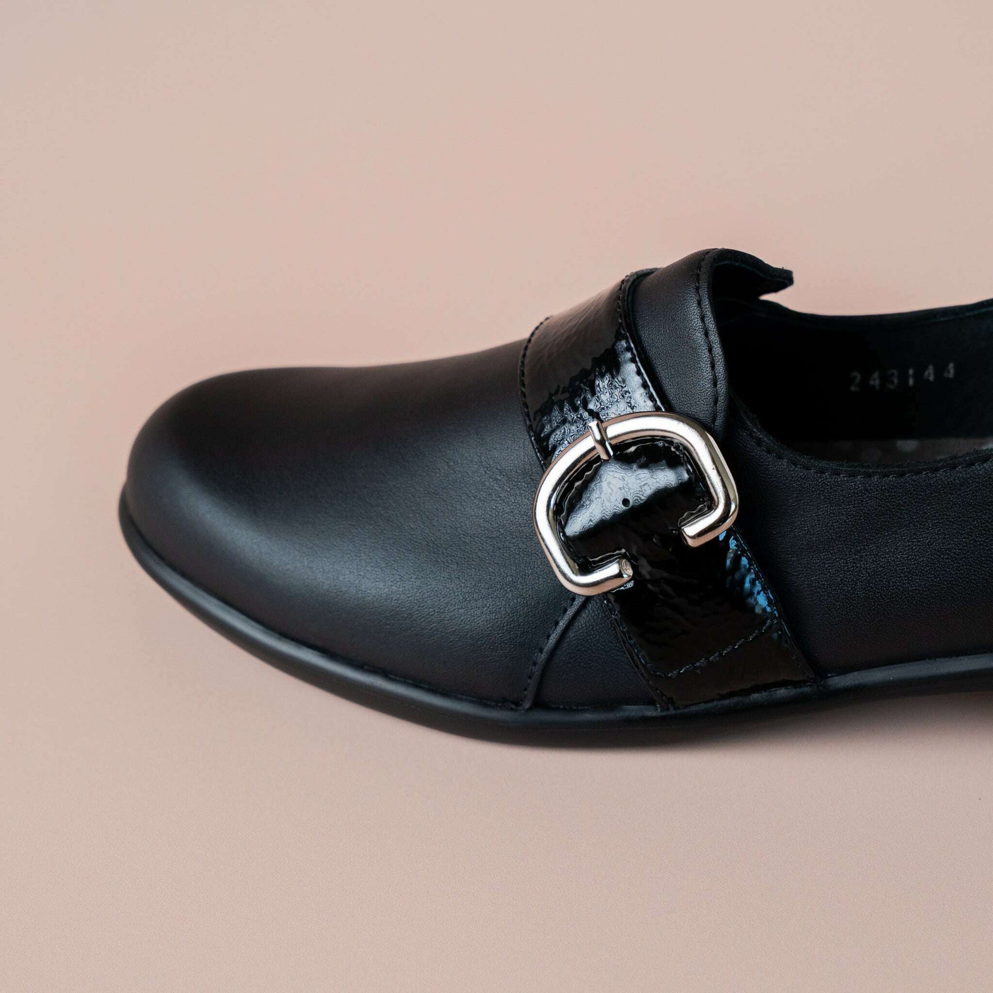 Naot - Viscol - Black/Black Patent, Loafers, Yaleet, Plum Bottom