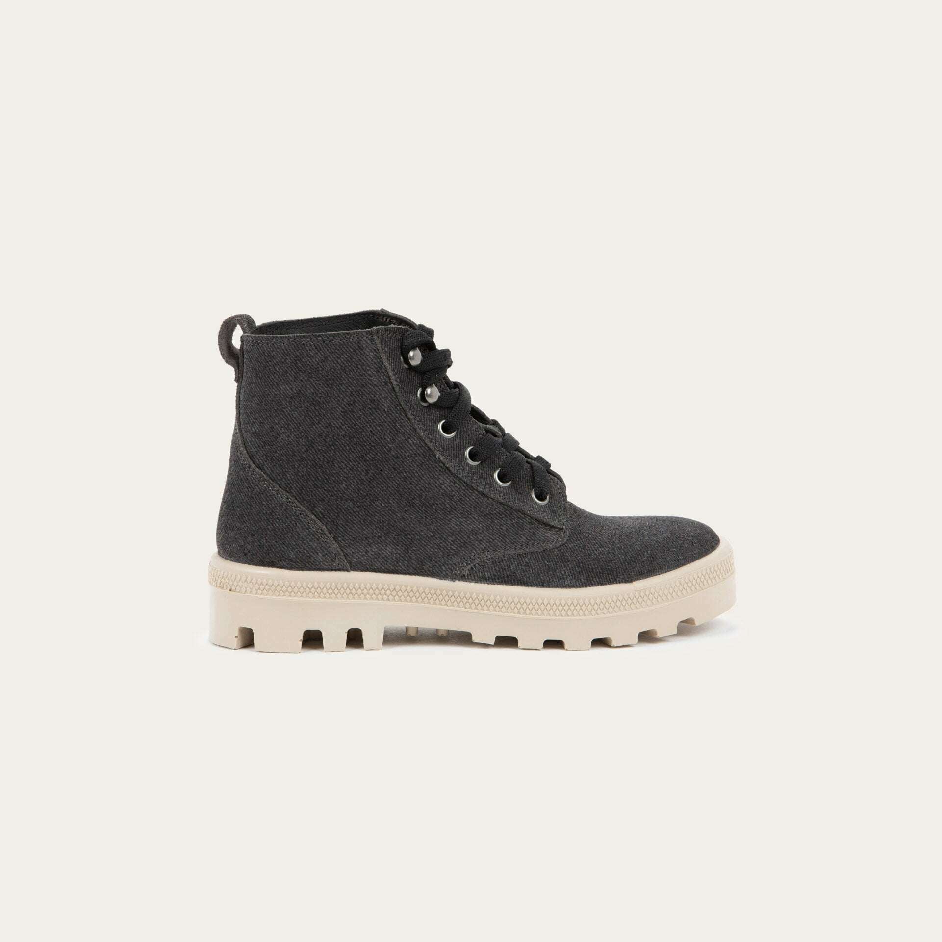 NAOT Canoe boot, Footwear, Yaleet, Plum Bottom