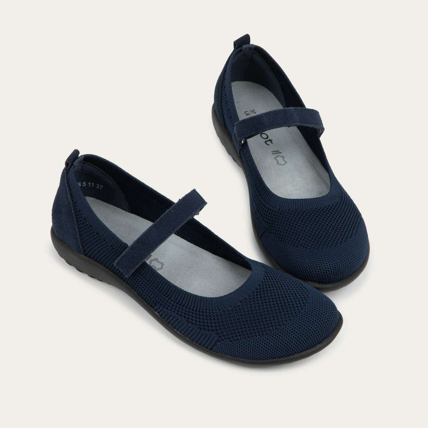 NAOT Taranaki 130216, Footwear, Yaleet, Plum Bottom