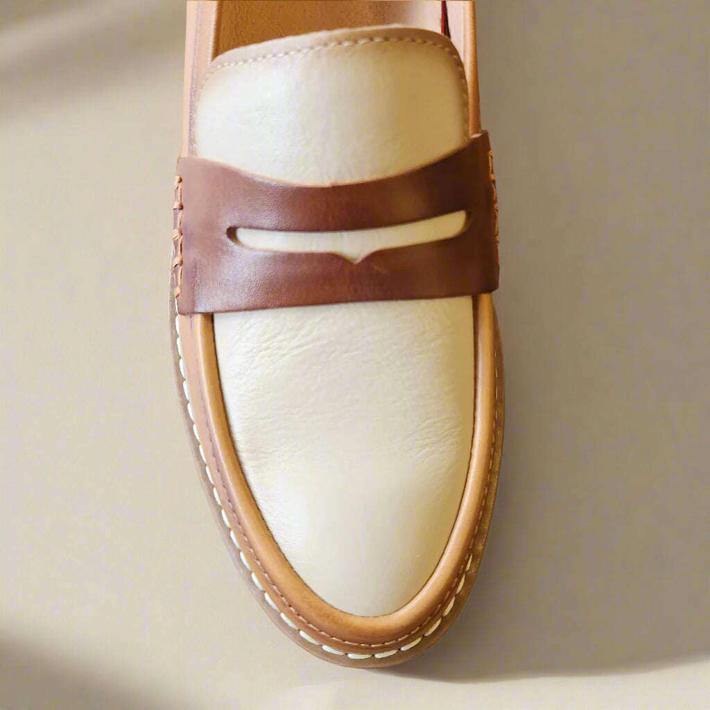 PIKOLINOS  - Aldaya Loafer in Almond Combo, Loafers, Pikolinos, Plum Bottom