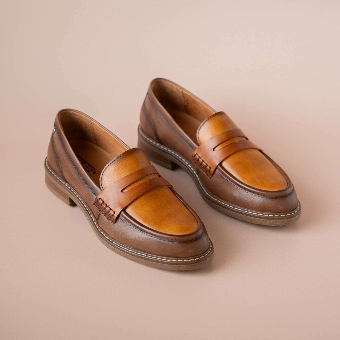 Pikolinos - Aldaya Loafer in Tan Combo, Loafers, Pikolinos, Plum Bottom