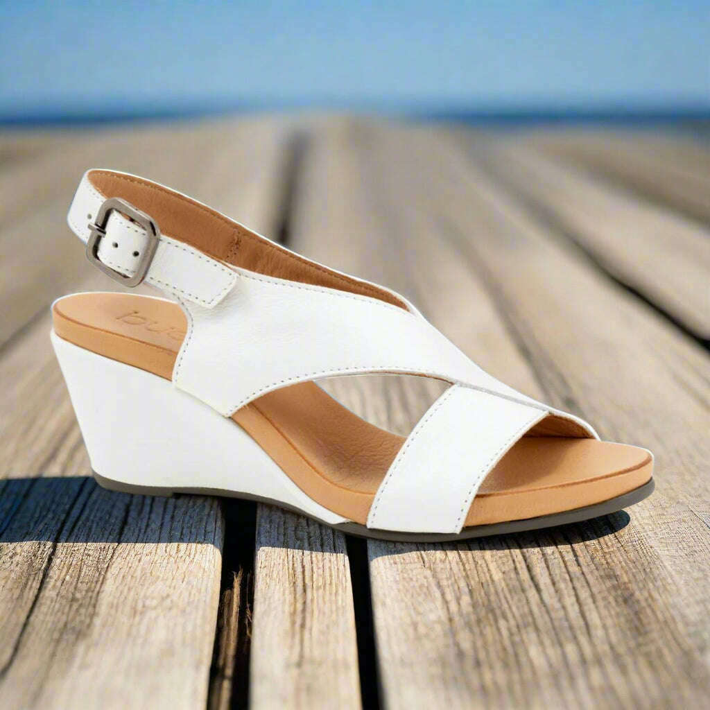BUENO - Ippy, Sandals, Bueno, Plum Bottom