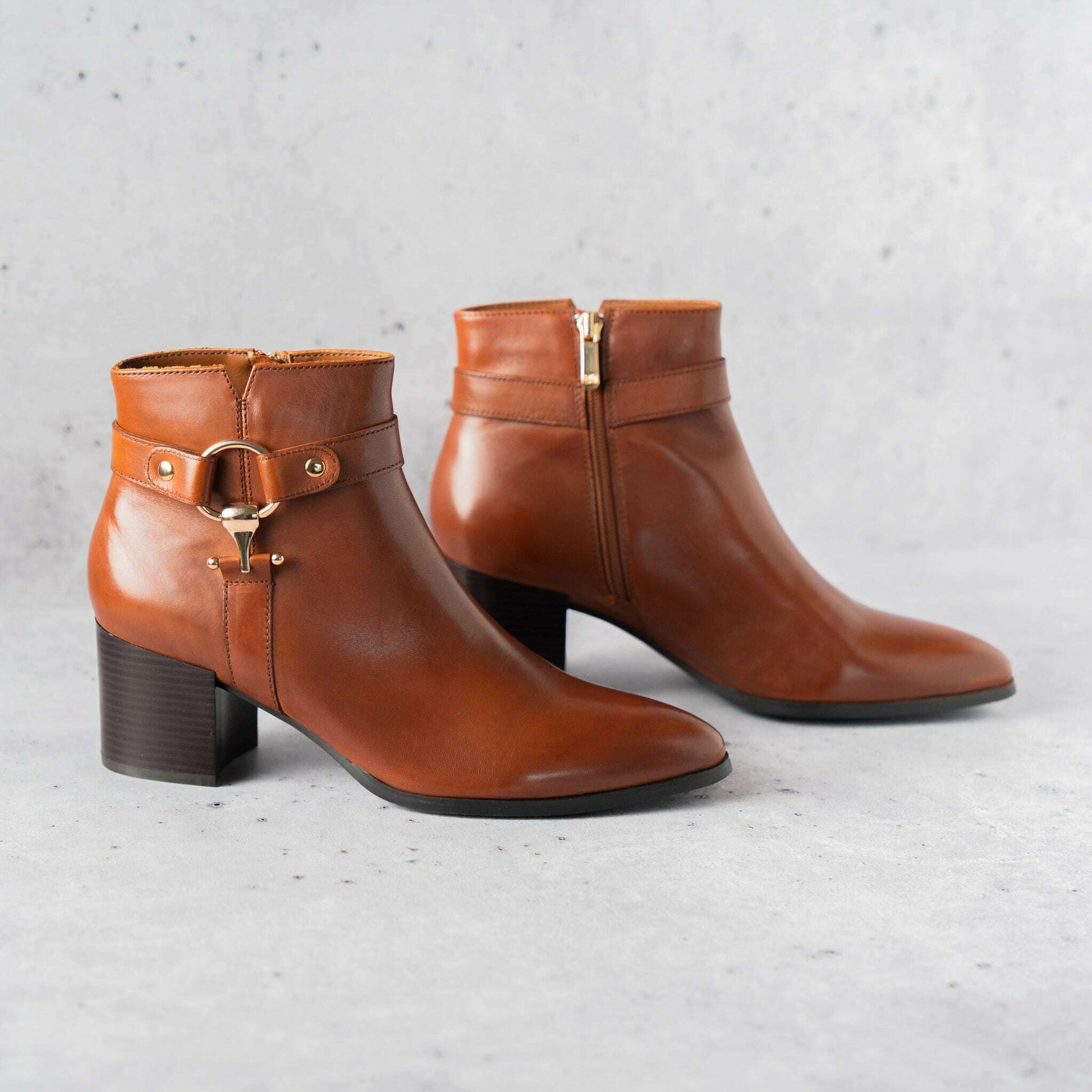 Regarde le Ciel - 35 - Cognac, Boots, Regarde le Ciel, Plum Bottom