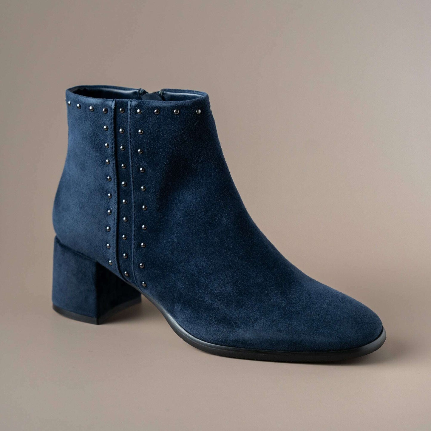 Regarde le Ciel - Pilar in Navy Suede, Boots, Regarde le Ciel, Plum Bottom