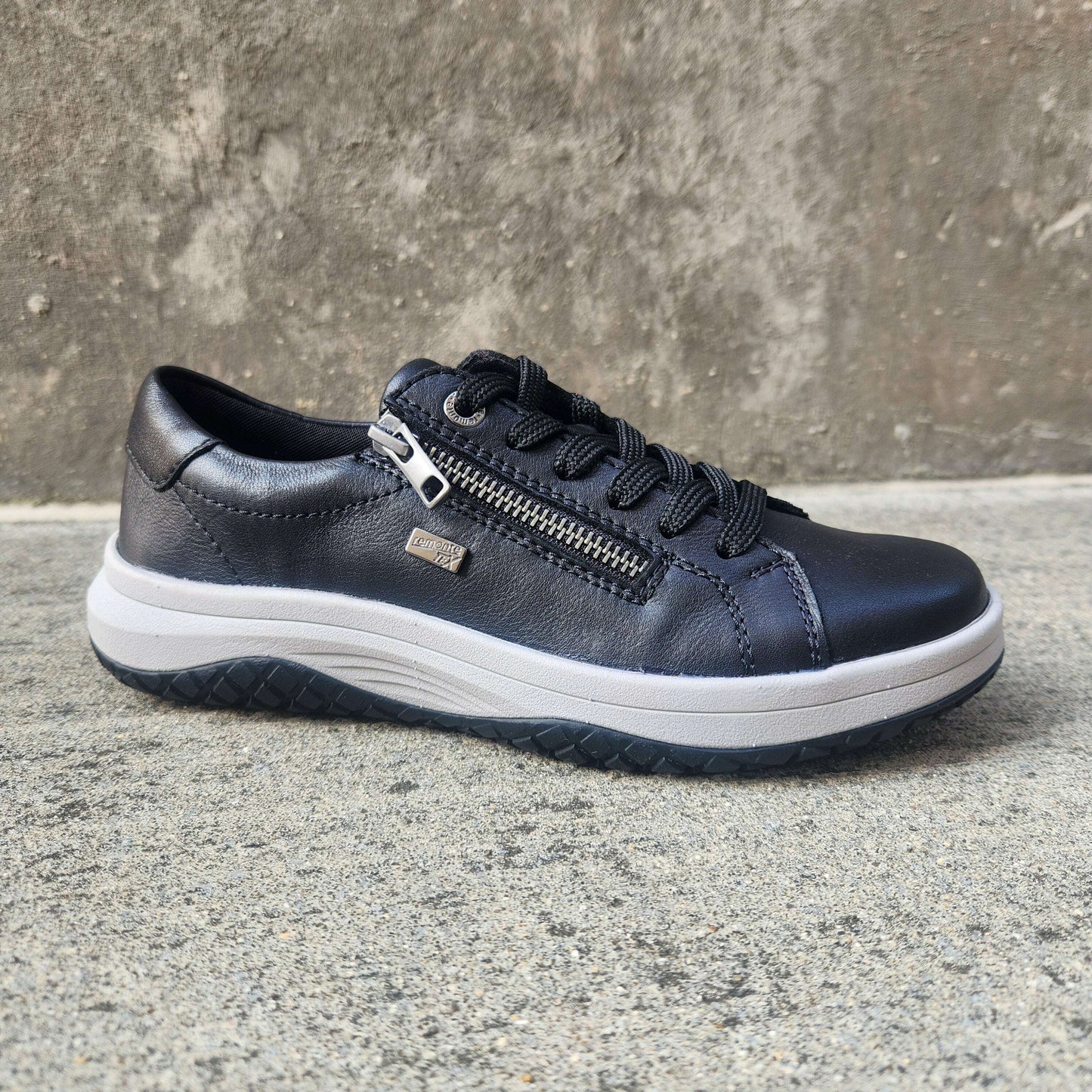 REMONTE D3Q00 Sneaker