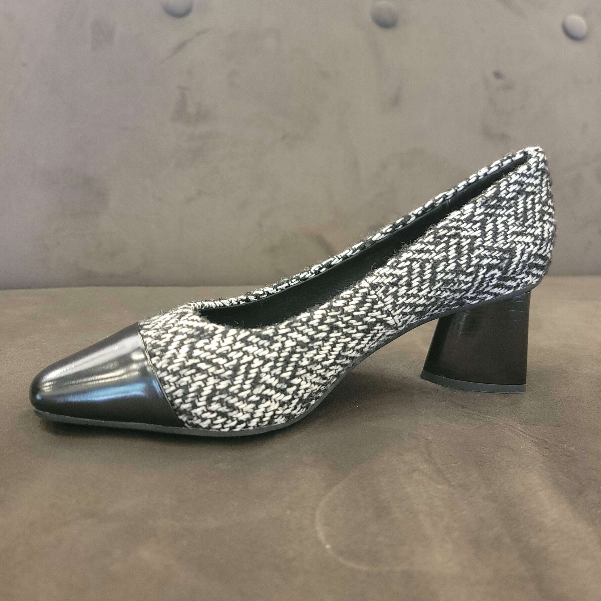 the-flexx---mileyshoesthe-flexxplum-bottom-34471591