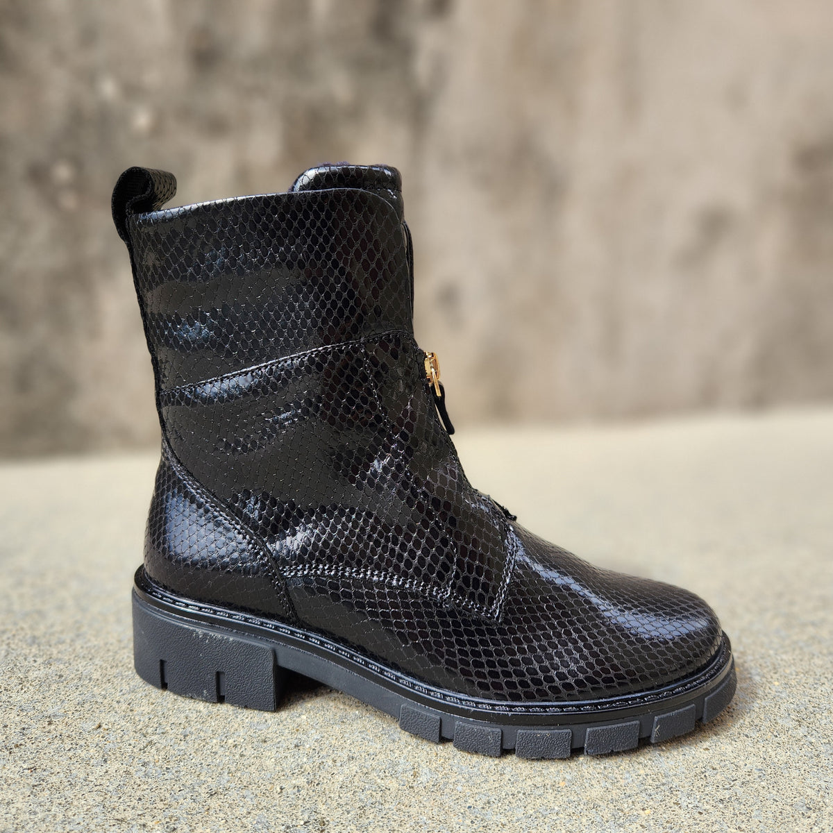 ARA Deon 23130 Lug Sole Boot