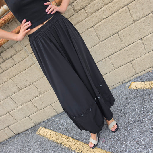 VANITÉ COUTURE Wide Leg Button Detail Trousers