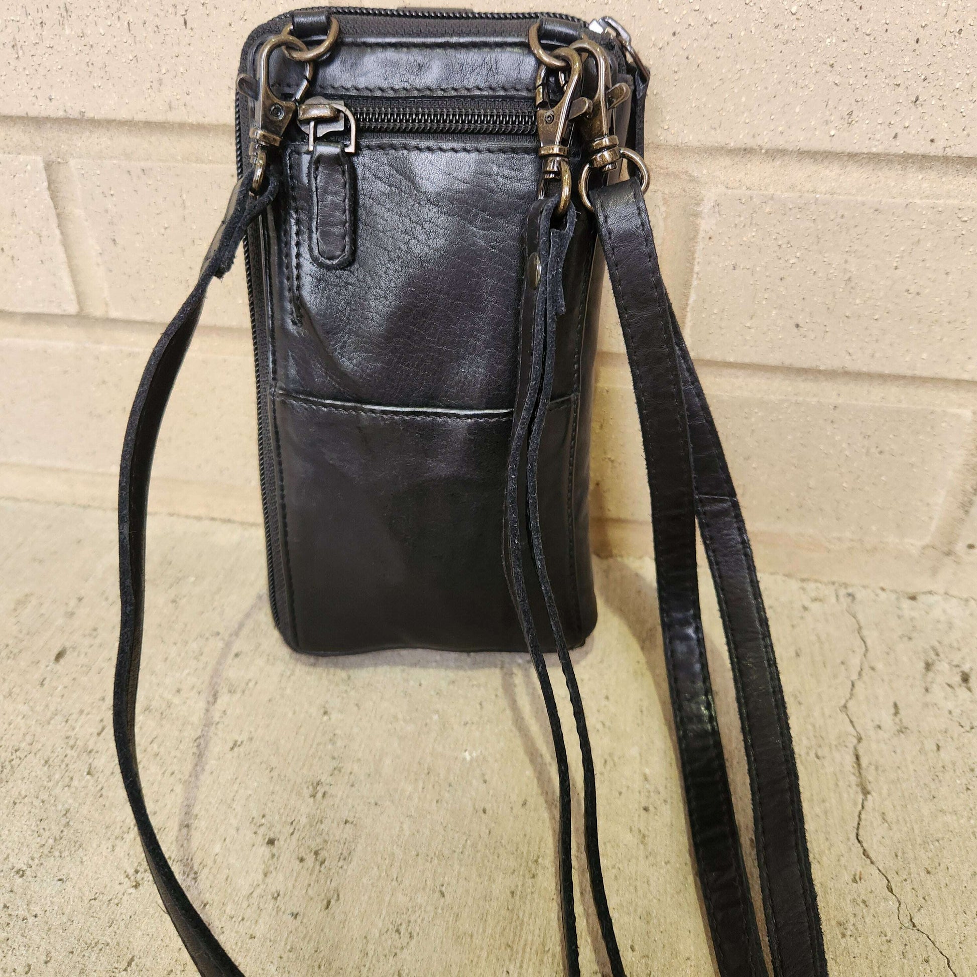 milo-bella-26-crossbodyhandbagsmiloplum-bottom-35932866
