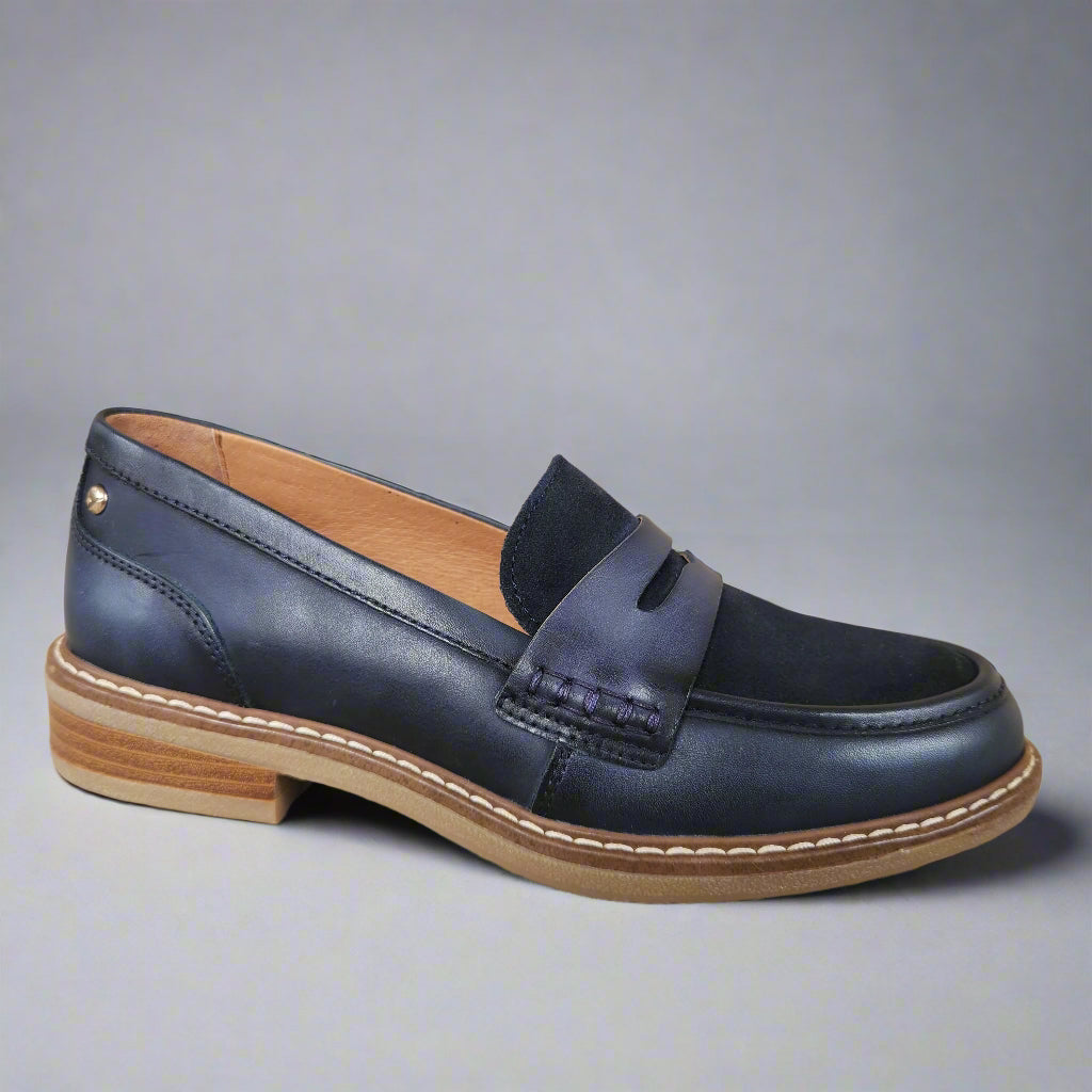 PIKOLINOS Aldaya Loafer in Navy