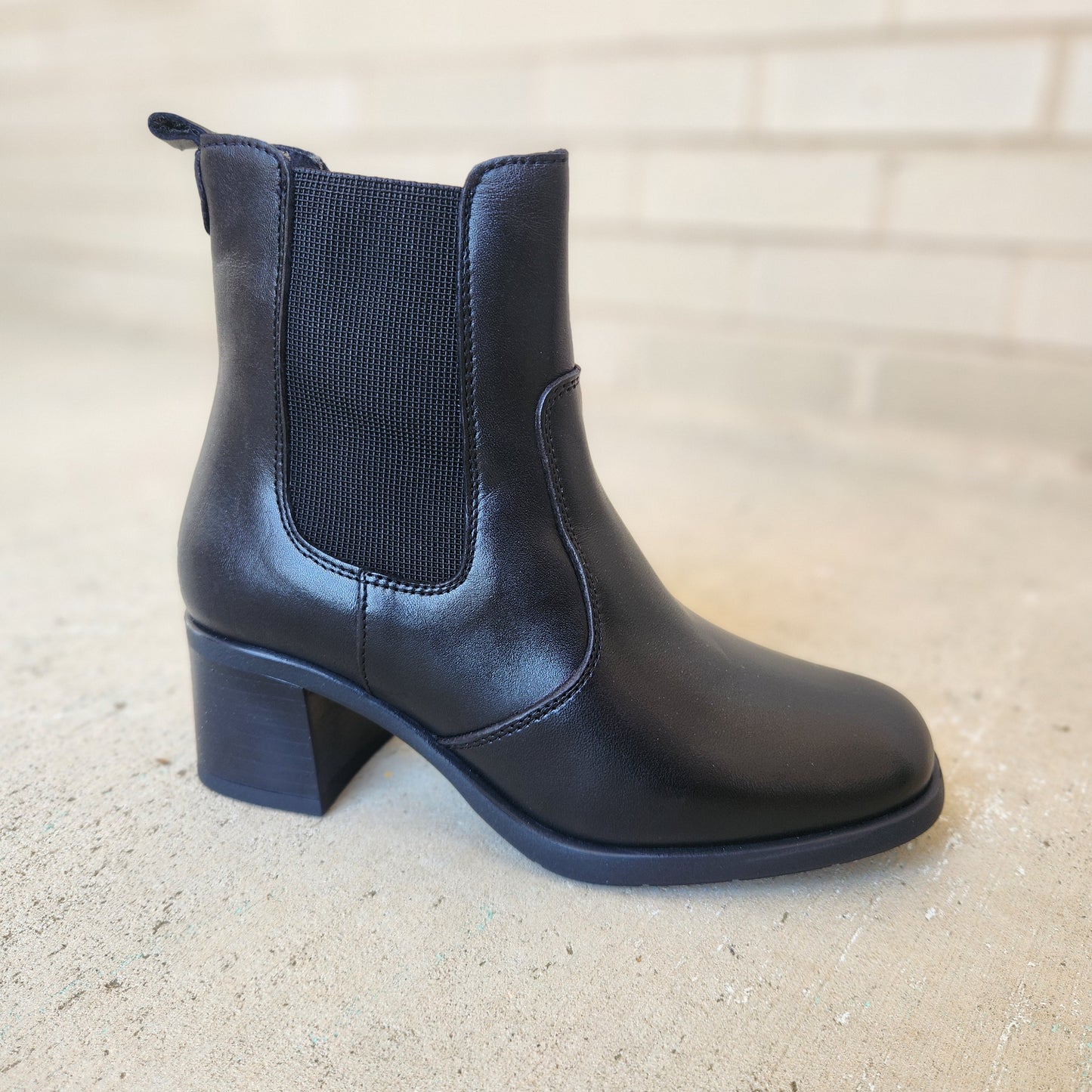 Eric Michael Betsy Boot