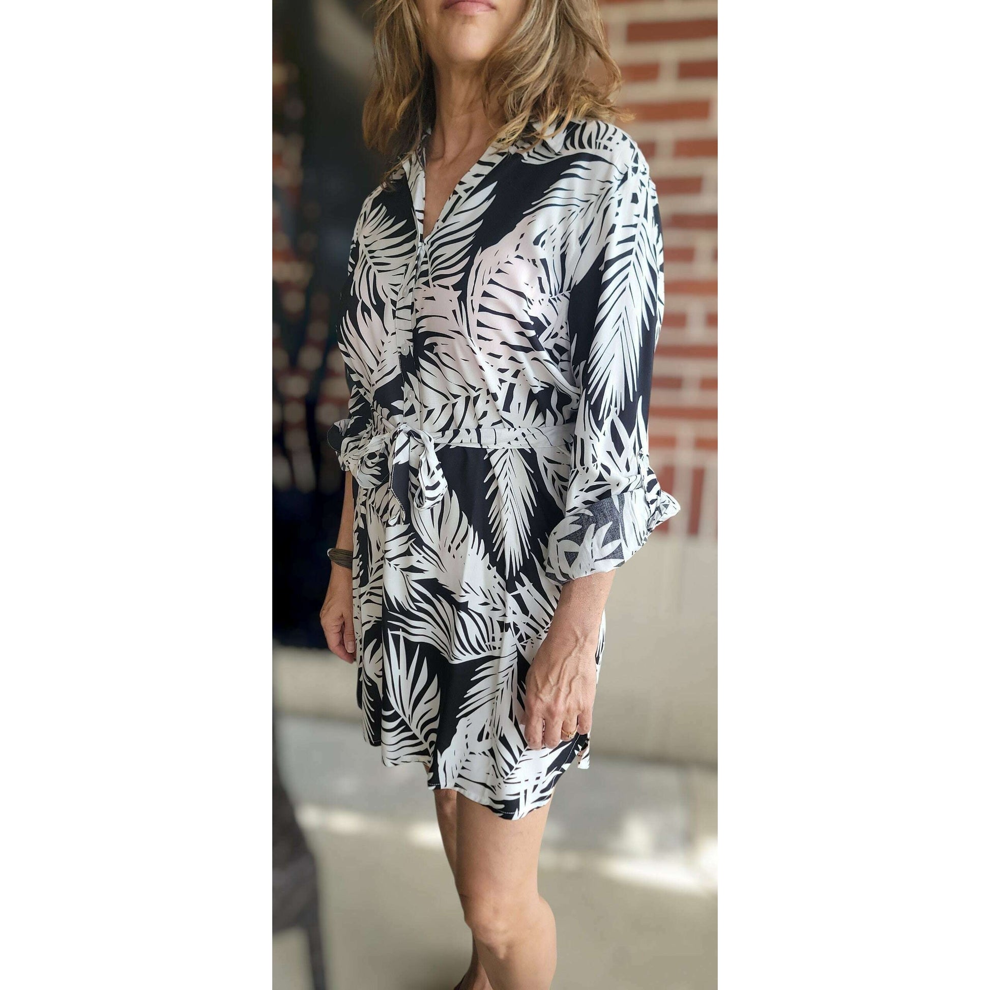 la-mer-luxe-august-dress-buttondown-collar-fall-310-black-tropicsclothingla-mer-luxeplum-bottom-35943513