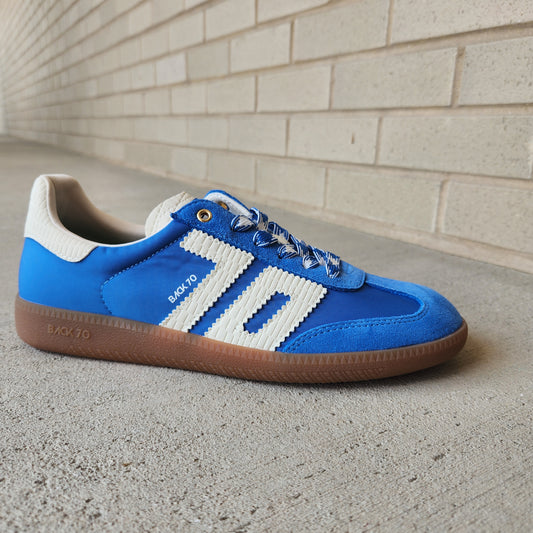 BACK 70 Ghost Blue Milk