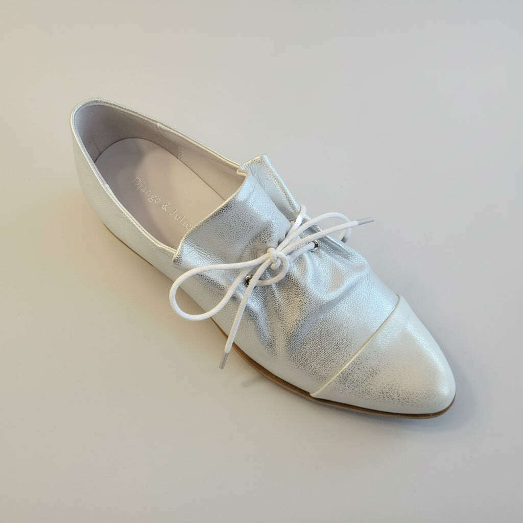 django-juliette-kotty-in-silverflatsdjango-julietteplum-bottom-35896819