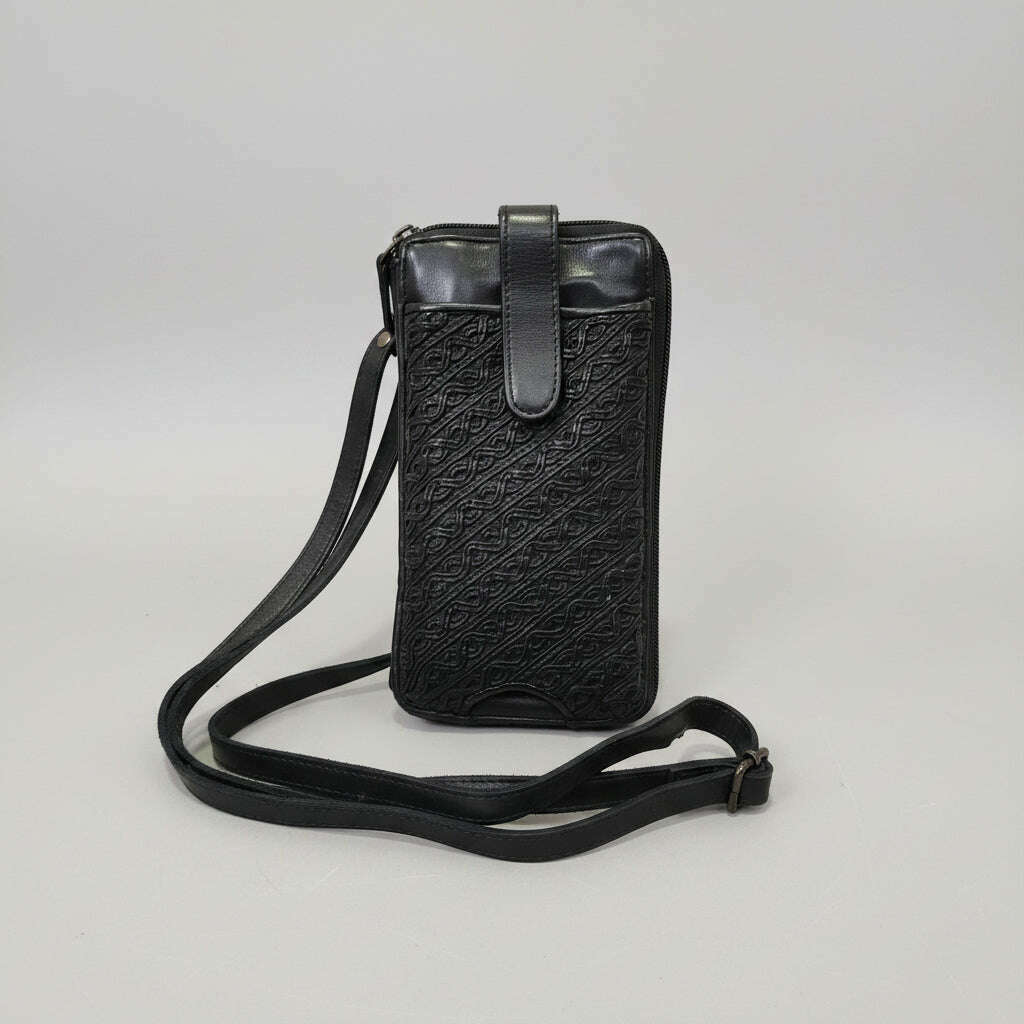 milo-bella-26-crossbodyhandbagsmiloplum-bottom-35932867