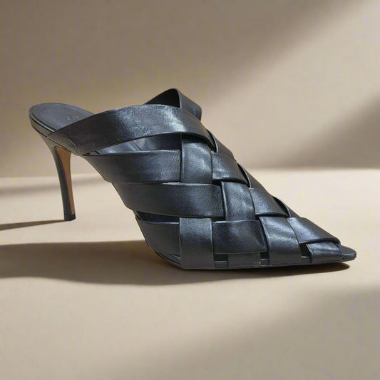 schutz-pietrashoesschutzplum-bottom-34270129