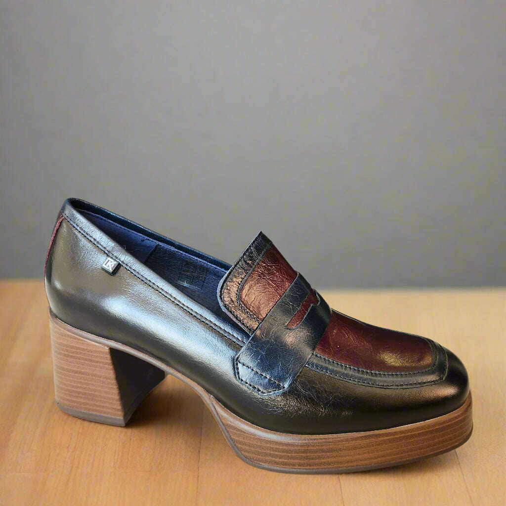 fluchos---cristel-d9334loafersfluchosplum-bottom-34471624