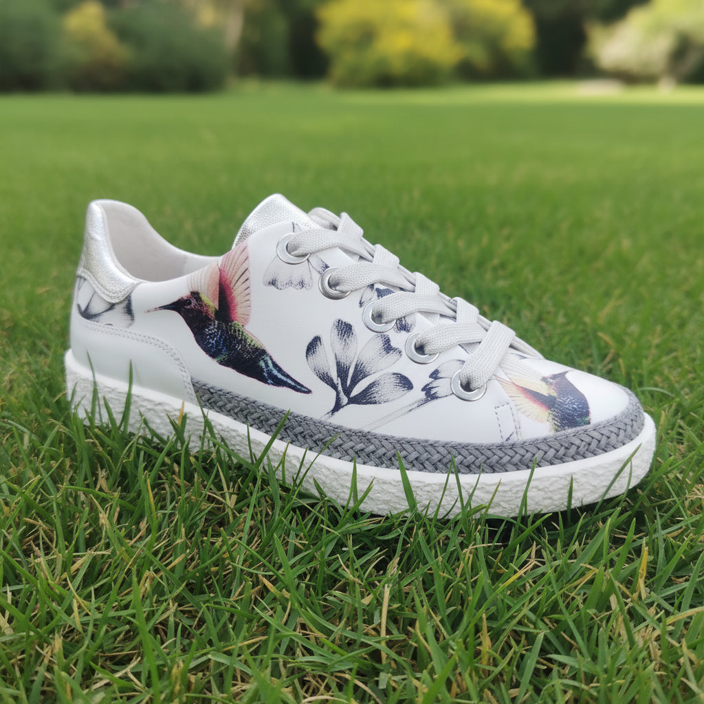 BELLA COMFORTO White Hummingbird Sneakers