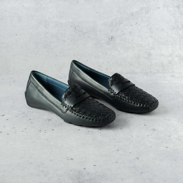 ROBERT ZUR Petra Loafer | Plum Bottom display picture 1