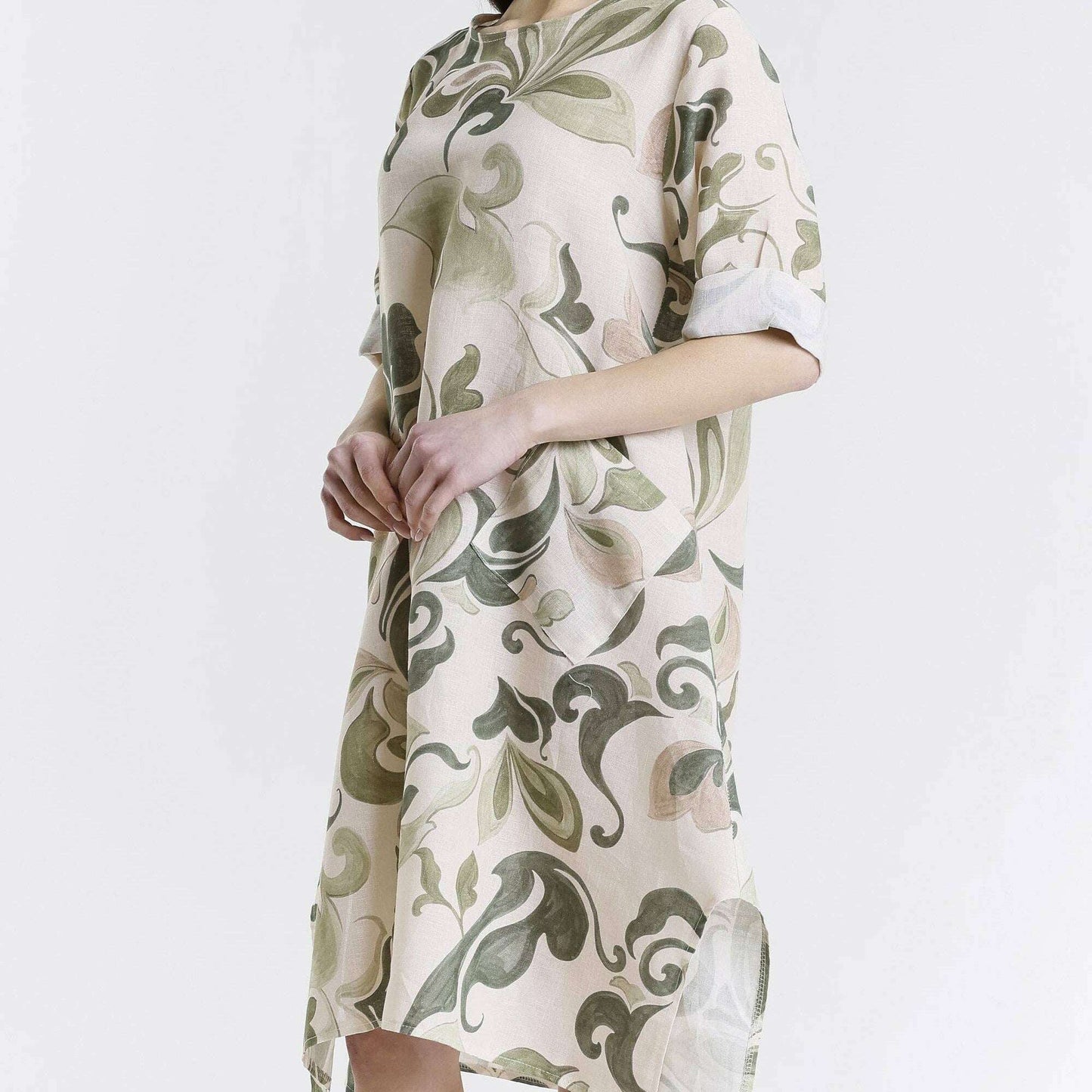 [TINA Stephens Italy/Tees By Tina - April Fleur Pocket Dress (DSS165R): 303 Army / One Size], [], [TINA Stephens Italy/Tees By Tina], [Plum Bottom].