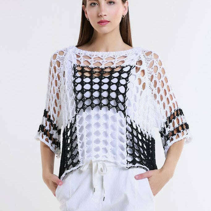 [TINA Stephens Italy/Tees By Tina - Doris Ballet Slv 2 Tone Square Knit (BQ906): 100 White/Black / One Size], [], [TINA Stephens Italy/Tees By Tina], [Plum Bottom].