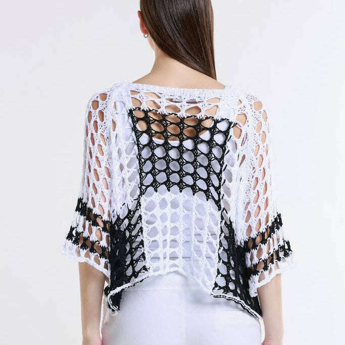 [TINA Stephens Italy/Tees By Tina - Doris Ballet Slv 2 Tone Square Knit (BQ906): 100 White/Black / One Size], [], [TINA Stephens Italy/Tees By Tina], [Plum Bottom].