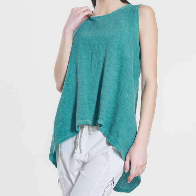 [TINA Stephens Italy/Tees By Tina - Lexa Lin-Co Tunic Tank (BT117): 326 Lake Enzyme], [], [TINA Stephens Italy/Tees By Tina], [Plum Bottom].