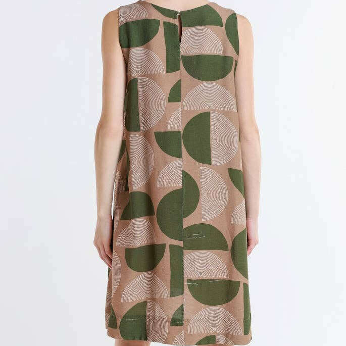 [TINA Stephens Italy/Tees By Tina - Moon Marion Sleeveless Shift Dress (DT225M): 303 Army / One Size], [], [TINA Stephens Italy/Tees By Tina], [Plum Bottom].