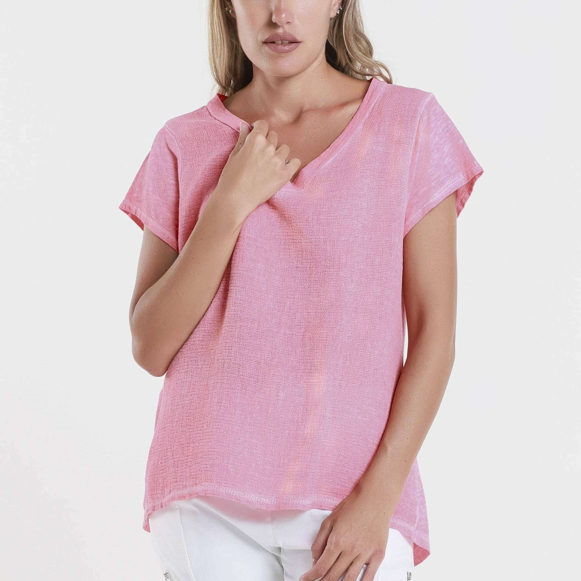 [TINA Stephens Italy/Tees By Tina - Nola Cotton/Linen V-Neck Top (BSS207): 815 Coral Enzyme / M/L], [], [TINA Stephens Italy/Tees By Tina], [Plum Bottom].