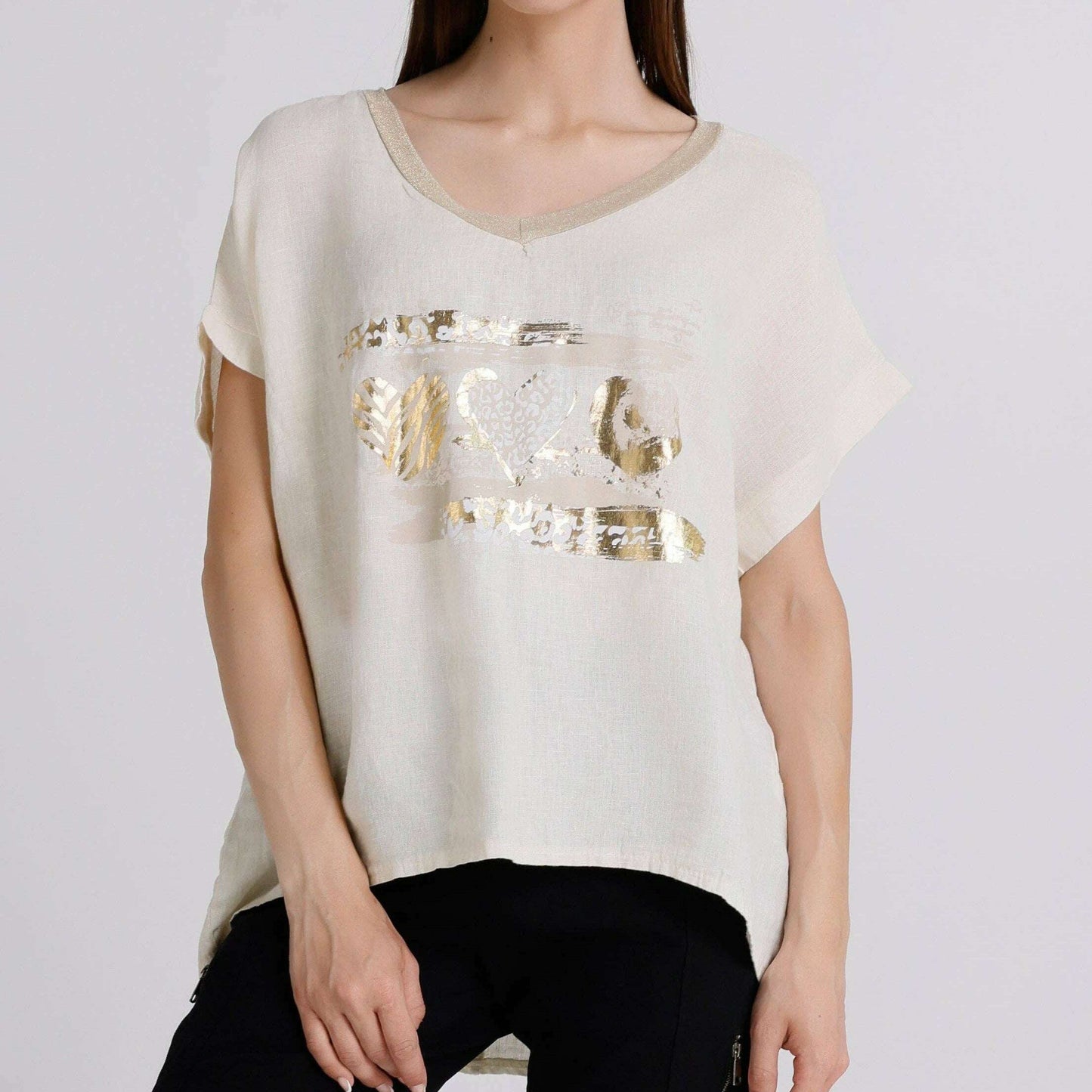 [TINA Stephens Italy/Tees By Tina - Zola Heart Linen T-Shirt (BSS916L): 250 Beige / One Size], [], [TINA Stephens Italy/Tees By Tina], [Plum Bottom].