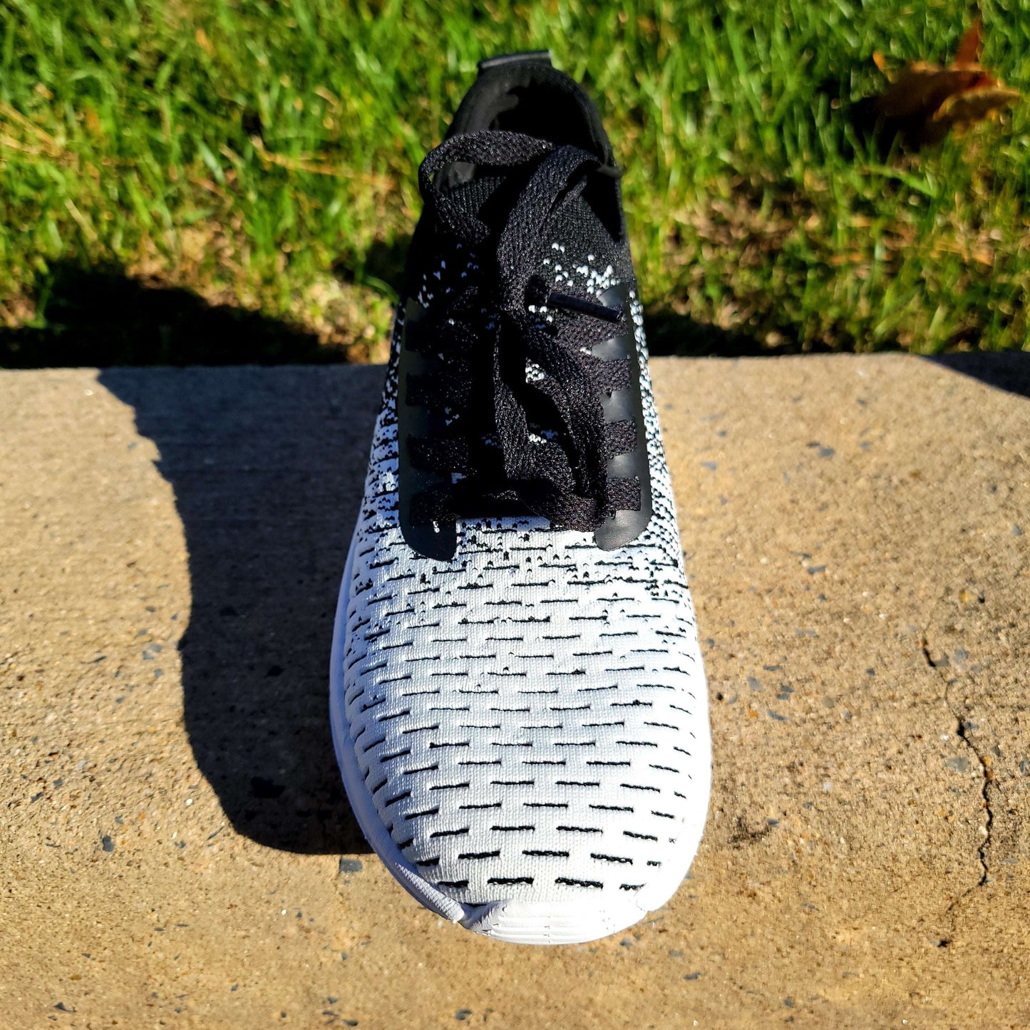 HOLLY White/Black Knit - JSlides