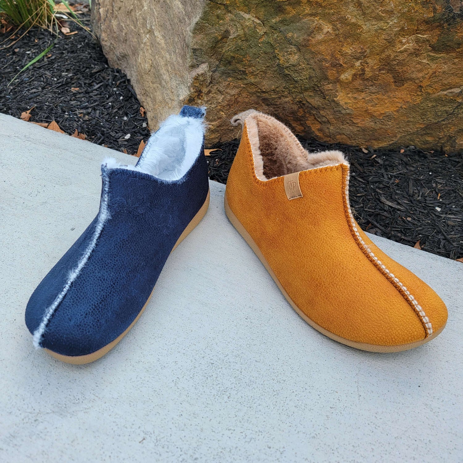 Moscu Slipper, Slippers, Toni Pons, Plum Bottom