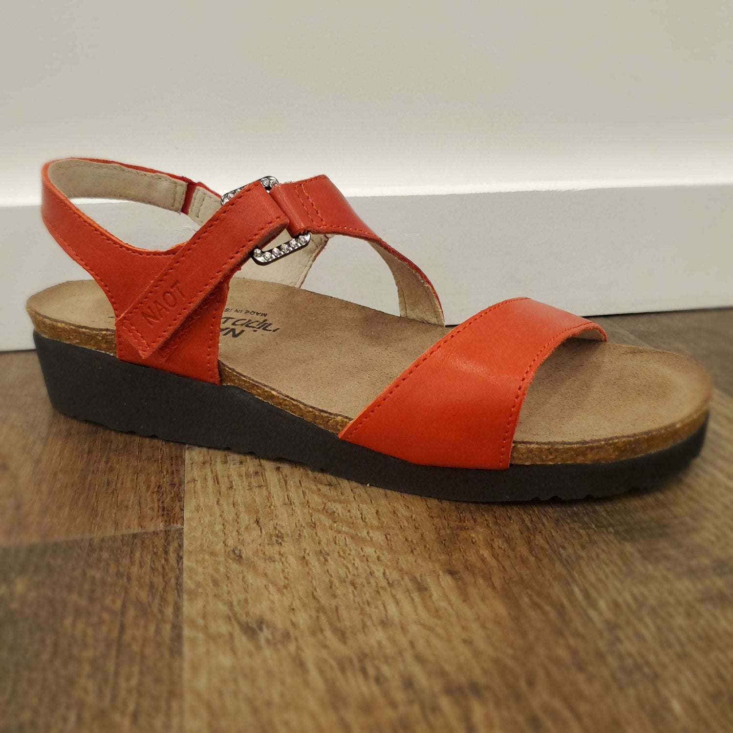 Naot on sale pamela sandals