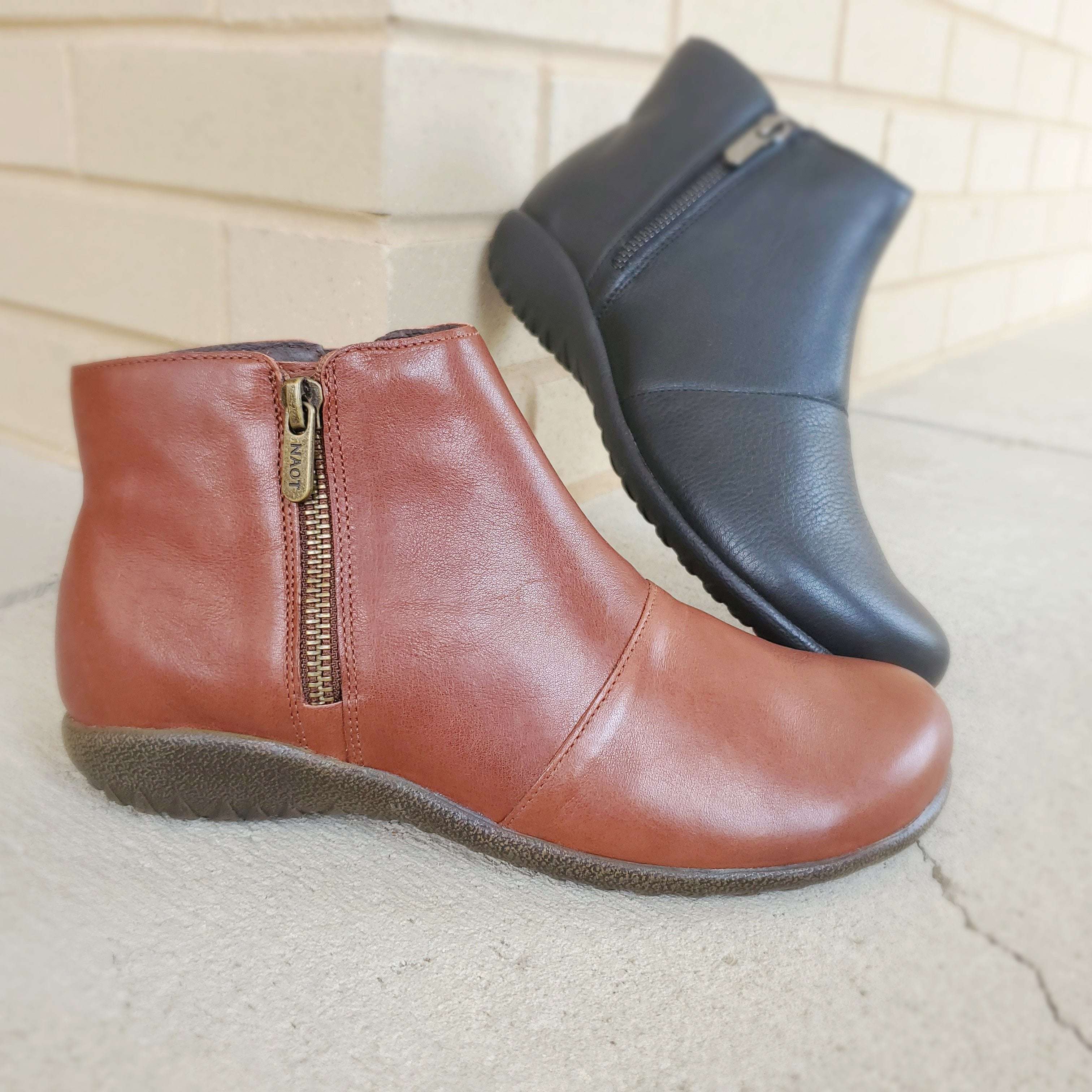 NA0T- Wanaka 11186 | Plum Bottom