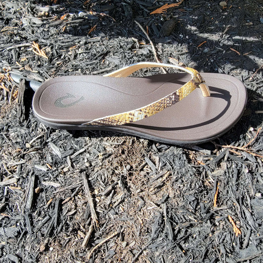 OLUKAI - Reptile Toe Thong, Sandals, Olukai, Plum Bottom